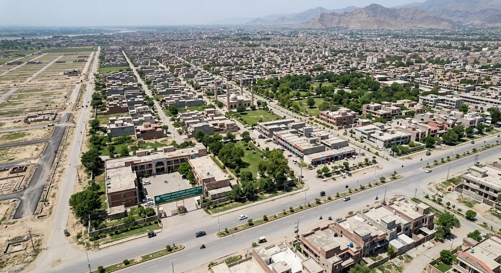حیات آباد ٹاؤن شپ